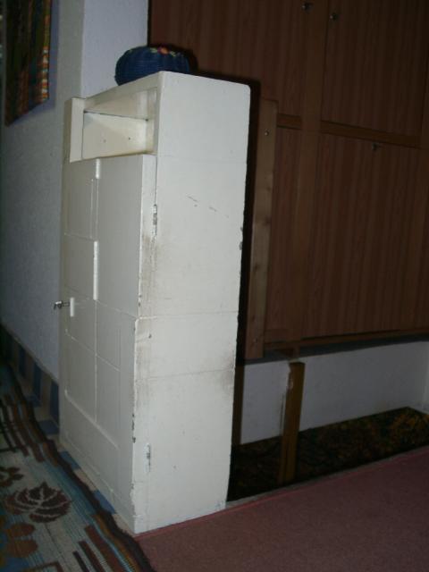 08_kisszekrény.jpg