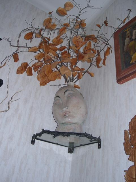 12_sarokpolc.jpg