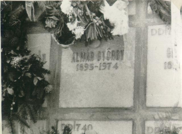51_AGy_sírtáblája.jpg
